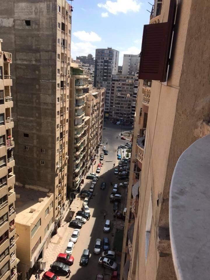 Cozy New 2 Bd Amazing Beach View Next To Hilton Hotel Family Only !العائلات فقط Alexandria Eksteriør billede