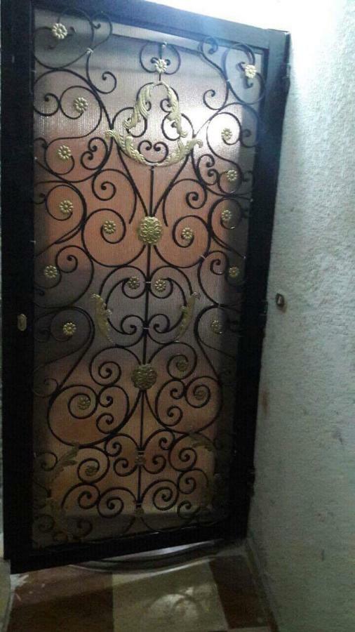 Cozy New 2 Bd Amazing Beach View Next To Hilton Hotel Family Only !العائلات فقط Alexandria Eksteriør billede